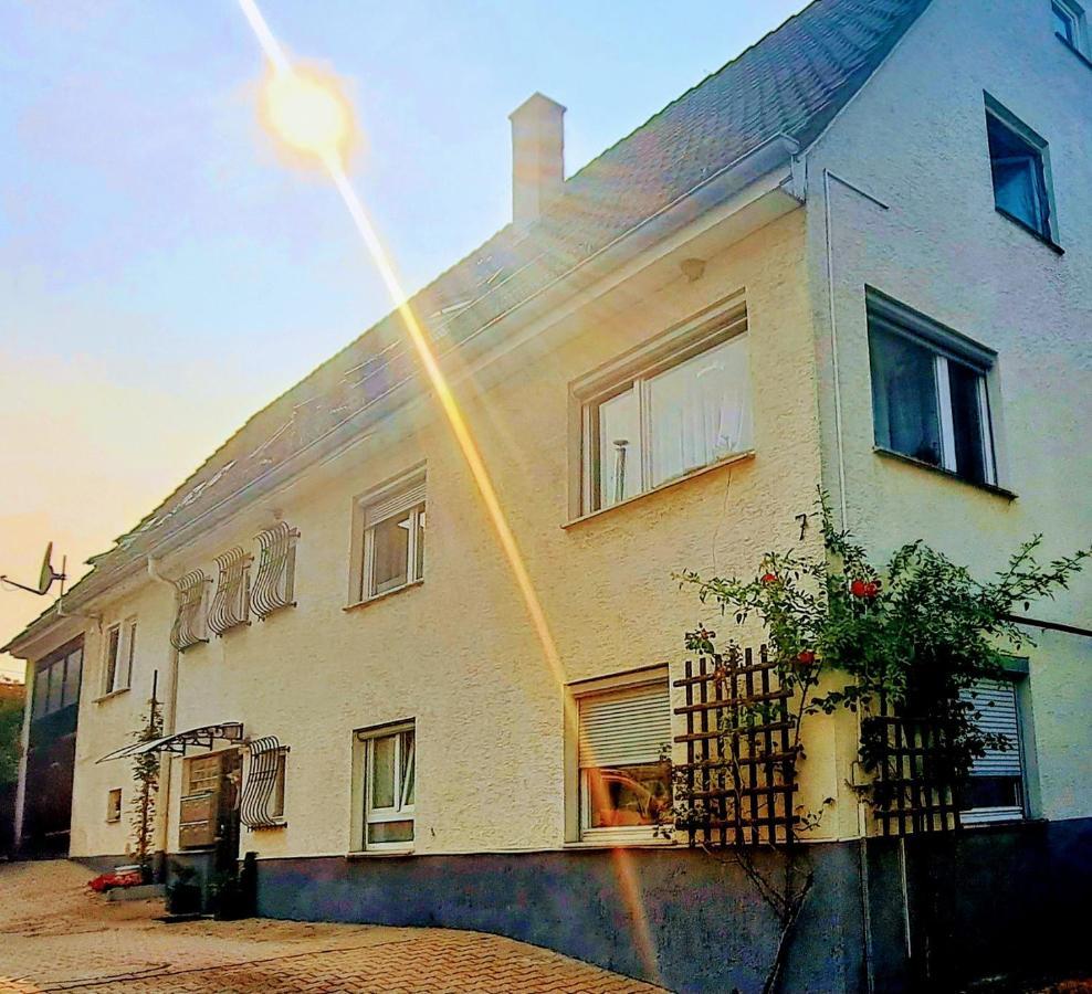 Апартаменты Cosy Retreat In Friolzheim Экстерьер фото